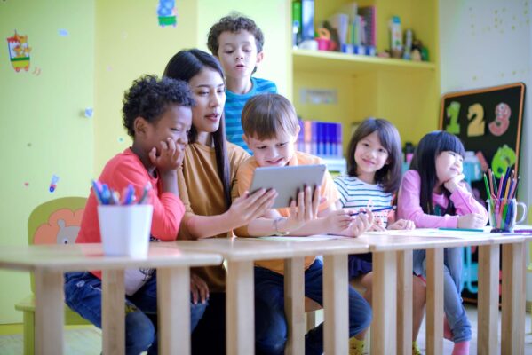 Nams_Shool_ AdobeStock 167004914